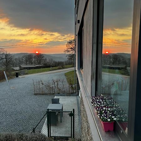 Aparthotel La Planque Du Raton Laveur Lierneux Esterno foto
