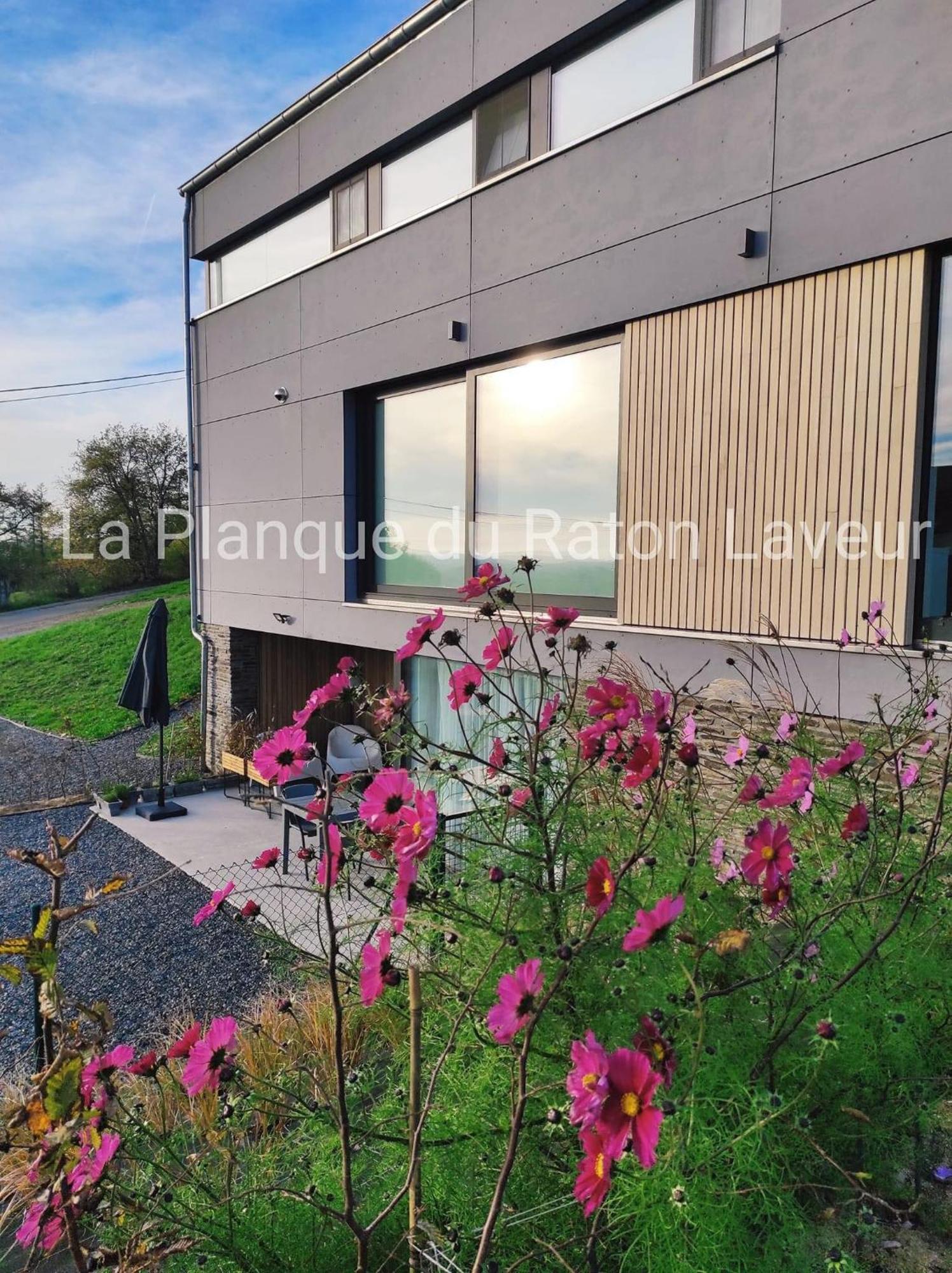 Aparthotel La Planque Du Raton Laveur Lierneux Esterno foto